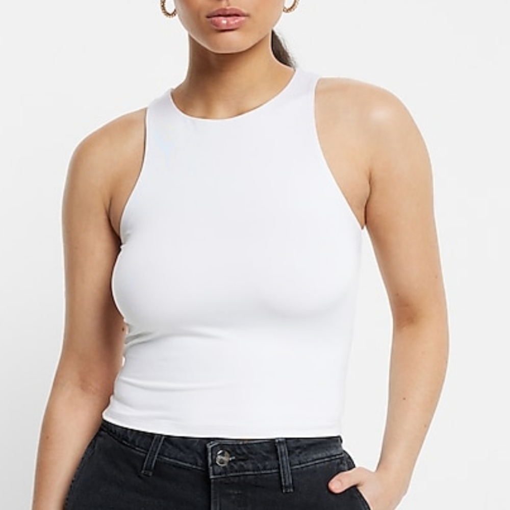 Express Body Contour Compression Cropped Tank